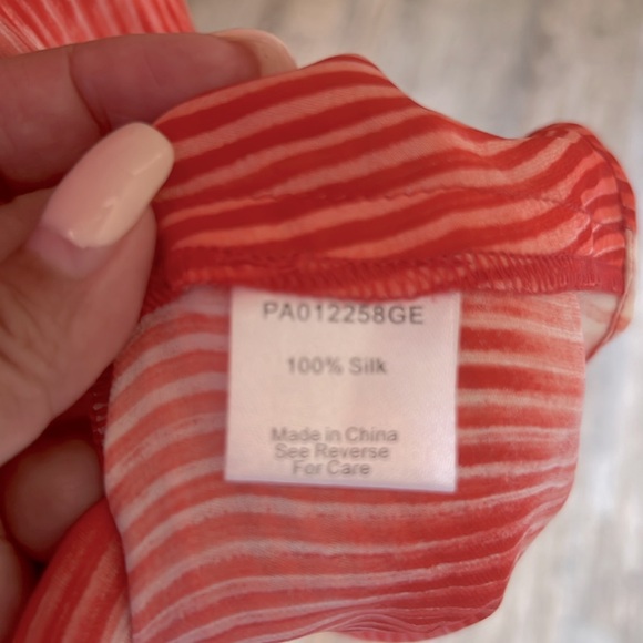 Revolve |Parker Matilda Dress in Horizon Riptide (oversized) - Picture 9 of 9